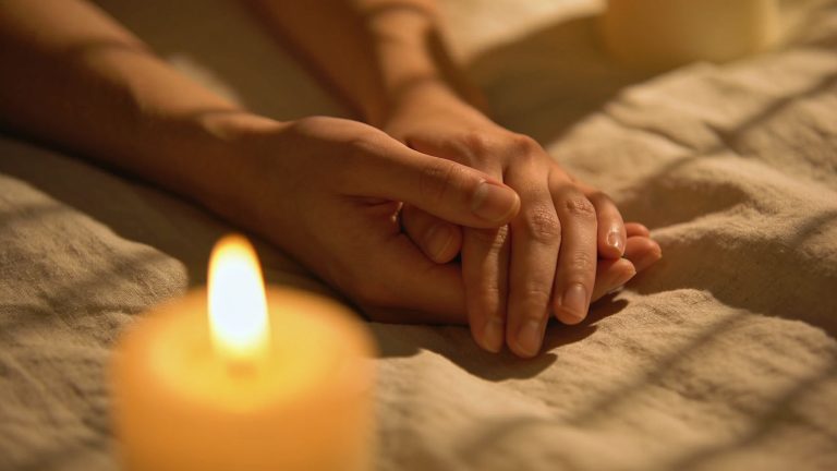 El auge de la reconexión íntima: cómo los masajes eróticos en Madrid transforman las relaciones de pareja