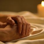 Cómo los masajes eróticos en Madrid pueden convertirse en una experiencia de conexión para parejas