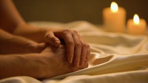 Cómo los masajes eróticos en Madrid pueden convertirse en una experiencia de conexión para parejas