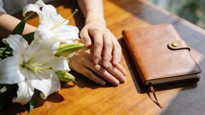 La planificación funeraria anticipada como forma de facilitar las decisiones familiares